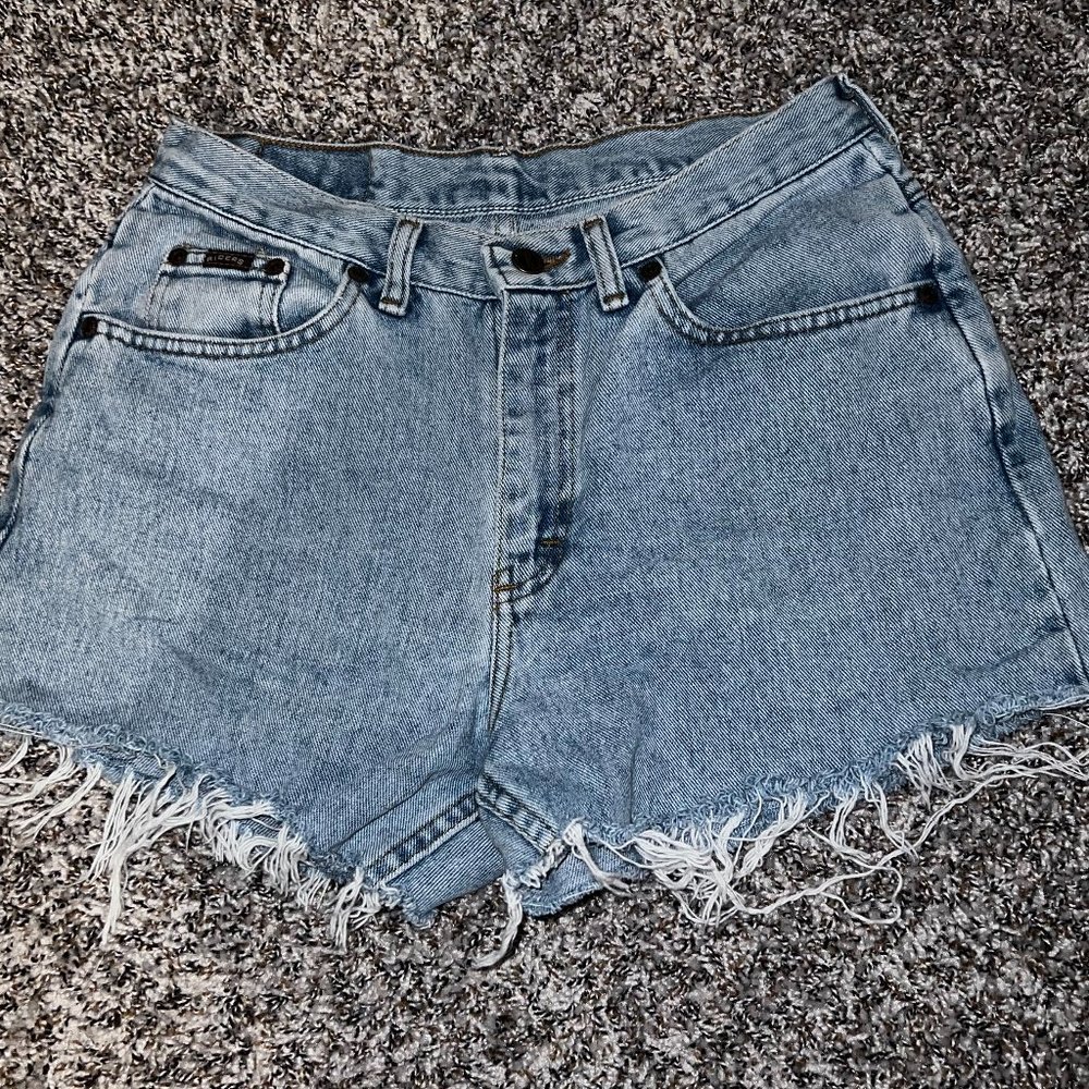 RIDERS DENIM SHORTS (SIZE 8)